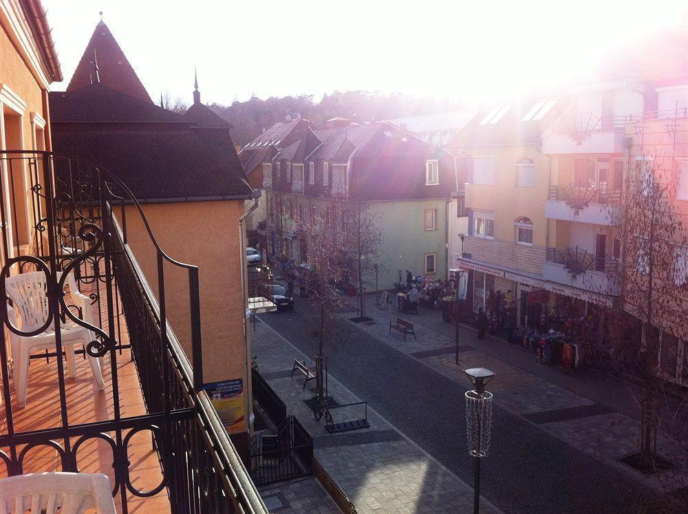 Villa City Center Hévíz Eksteriør billede